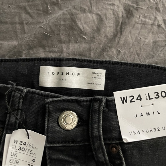 BNWT TOPSHOP HIGH-WAIST JAIME JEANS 24 - Picture 9 of 9